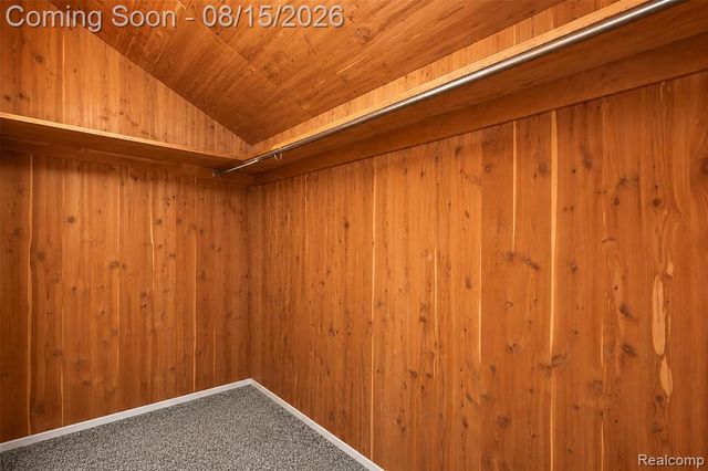 4994 Lake Bluff Road Road, West Bloomfield, MI 48323