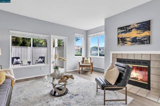 221 Bayside Ct, Richmond, CA 94804