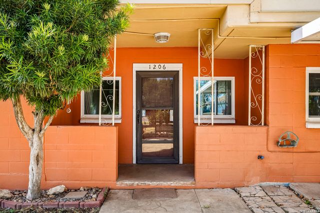 1206 W VILLARET BLVD, San Antonio, TX 78224