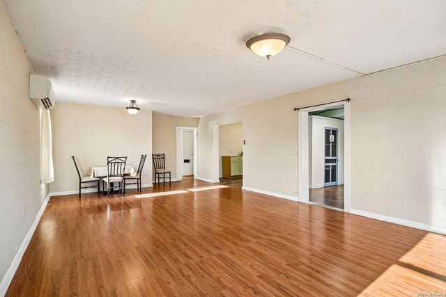 1206 W VILLARET BLVD, San Antonio, TX 78224