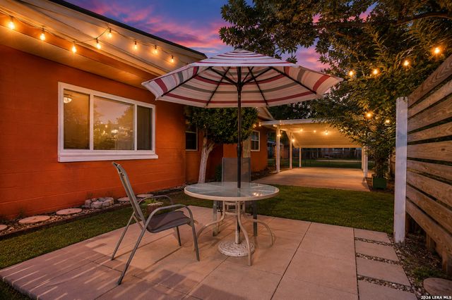 1206 W VILLARET BLVD, San Antonio, TX 78224