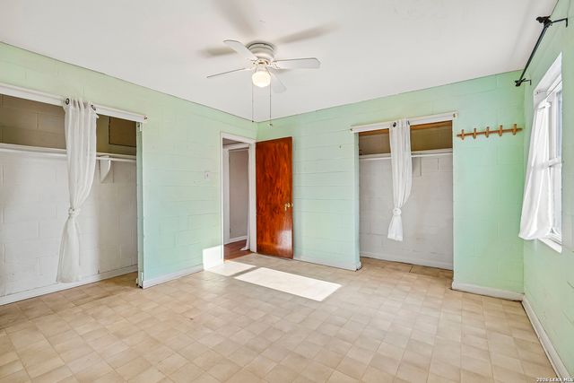 1206 W VILLARET BLVD, San Antonio, TX 78224