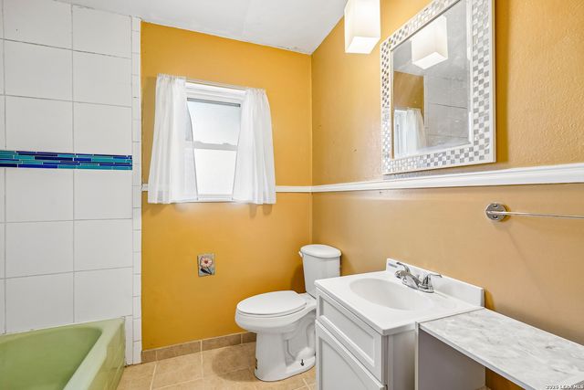 1206 W VILLARET BLVD, San Antonio, TX 78224
