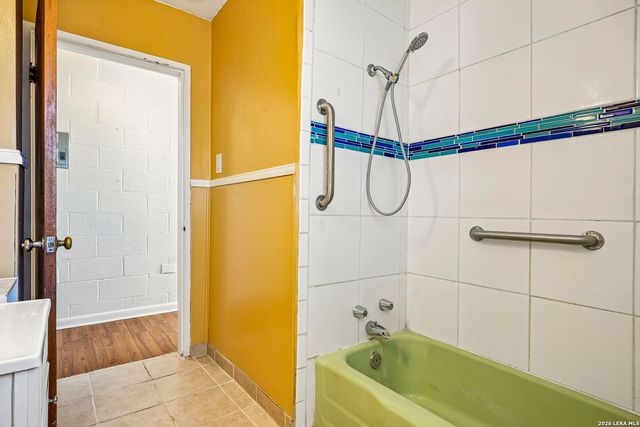 1206 W VILLARET BLVD, San Antonio, TX 78224