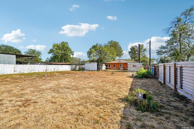 1206 W VILLARET BLVD, San Antonio, TX 78224
