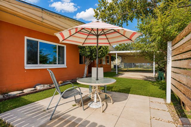 1206 W VILLARET BLVD, San Antonio, TX 78224