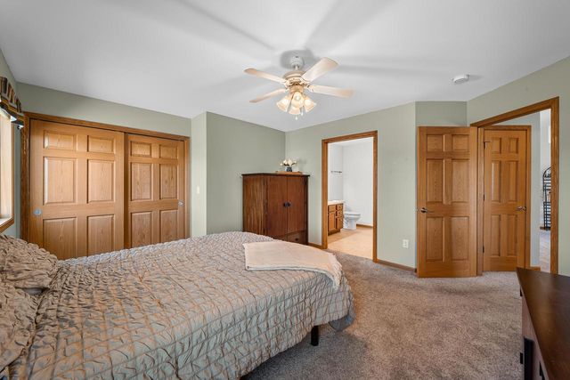 211 Windmill LANE, Walworth, WI 53184