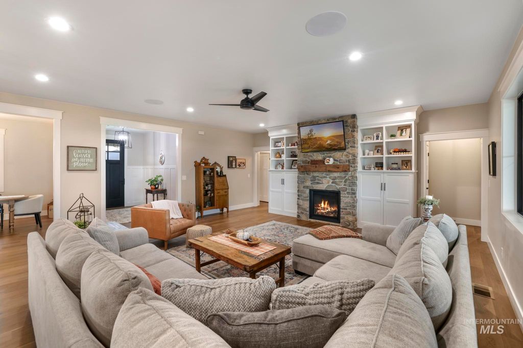 394 East 300 South, Burley, ID 83318 photo 10