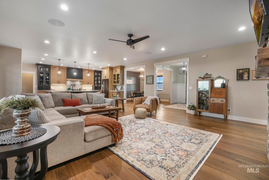 394 East 300 South, Burley, ID 83318 photo 12