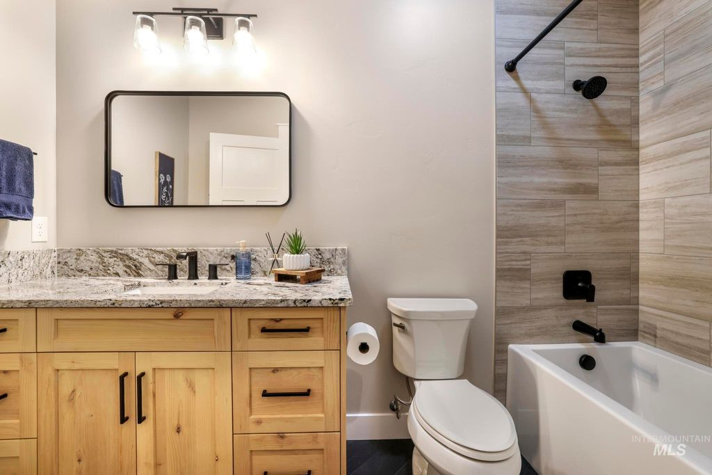 394 East 300 South, Burley, ID 83318 photo 26