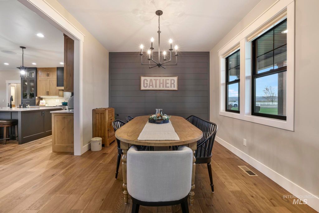 394 East 300 South, Burley, ID 83318 photo 6