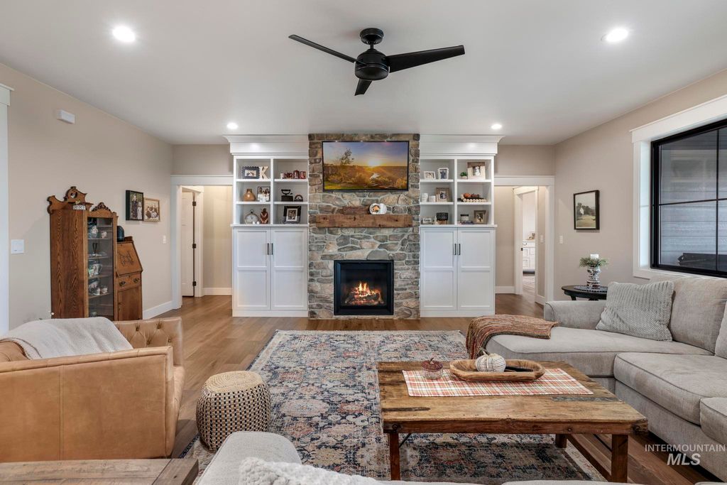 394 East 300 South, Burley, ID 83318 photo 9