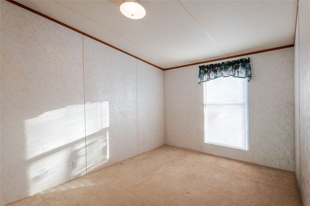 3233 Deer Path Lane, Weatherford, TX 76085