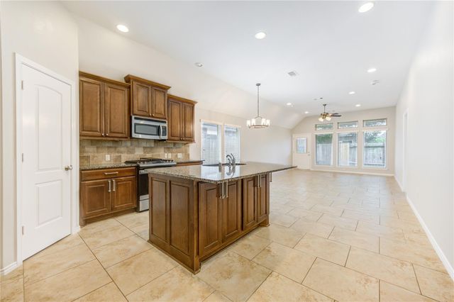 27407 Gatlin Lane, Spring, TX 77386