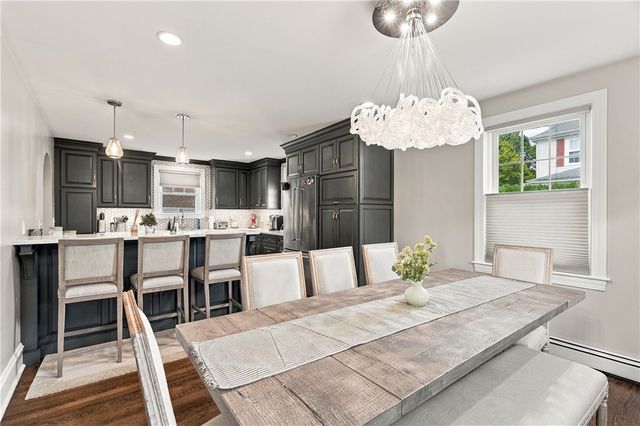 698 High Street, Cumberland, RI 02864