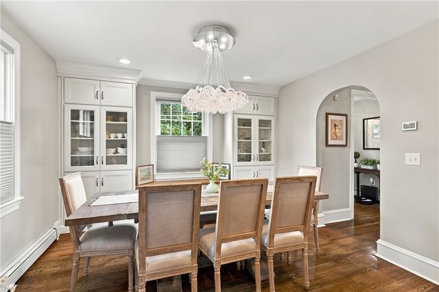 698 High Street, Cumberland, RI 02864