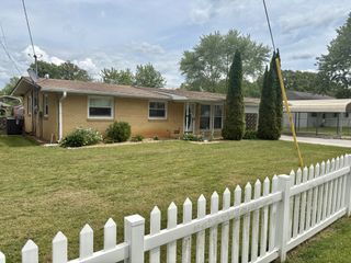 919 Oak St, Manchester, TN 37355