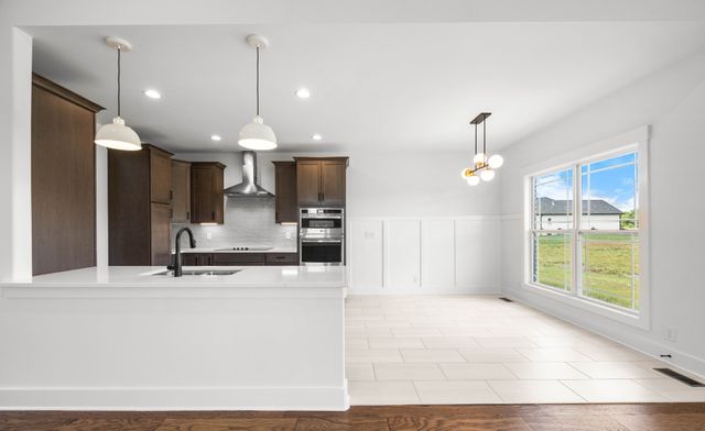 161 Aspen Pine Dr, Clarksville, TN 37043