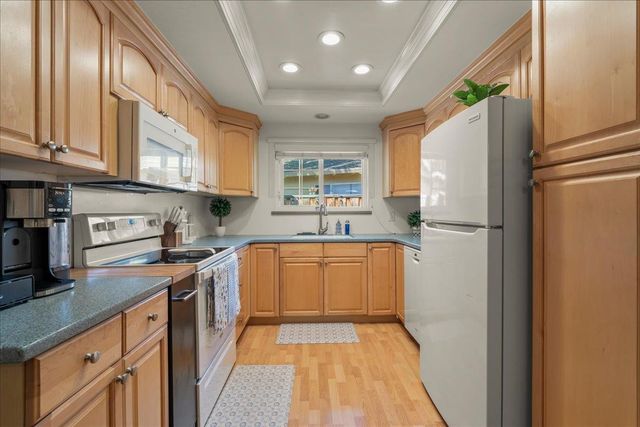 3228 Neal Avenue, San Jose, CA 95117