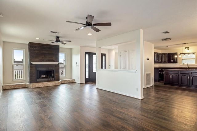 8902 Teichman Road, Galveston, TX 77554