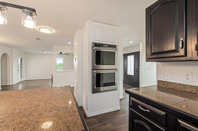 8902 Teichman Road, Galveston, TX 77554