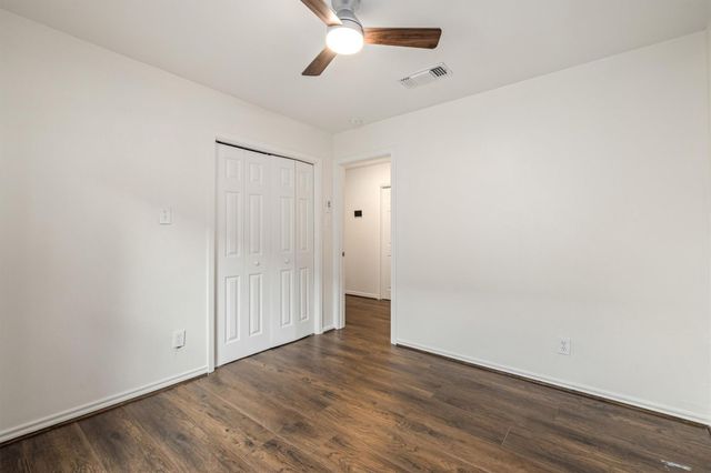 8902 Teichman Road, Galveston, TX 77554