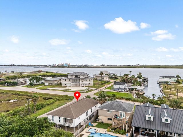 8902 Teichman Road, Galveston, TX 77554