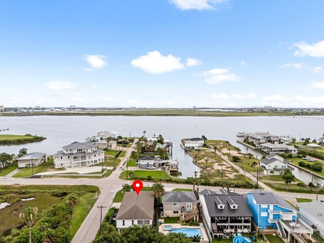 8902 Teichman Road, Galveston, TX 77554