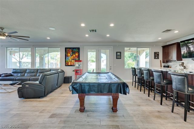 5056 Shadow Palm Court, Las Vegas, NV 89148