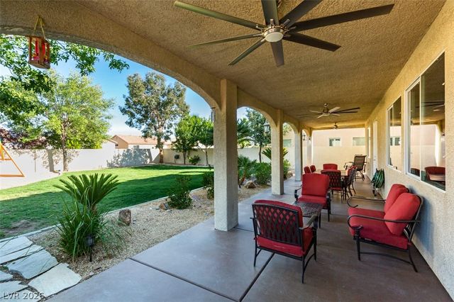 5056 Shadow Palm Court, Las Vegas, NV 89148