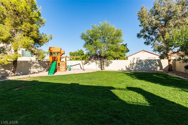 5056 Shadow Palm Court, Las Vegas, NV 89148