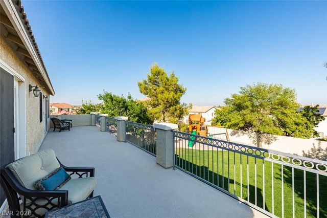 5056 Shadow Palm Court, Las Vegas, NV 89148