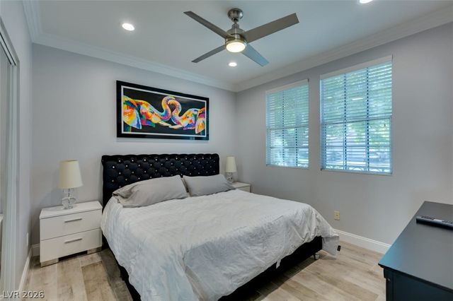 5056 Shadow Palm Court, Las Vegas, NV 89148