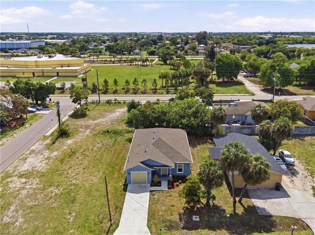 2303 Ben ST S, Fort Myers, FL 33916