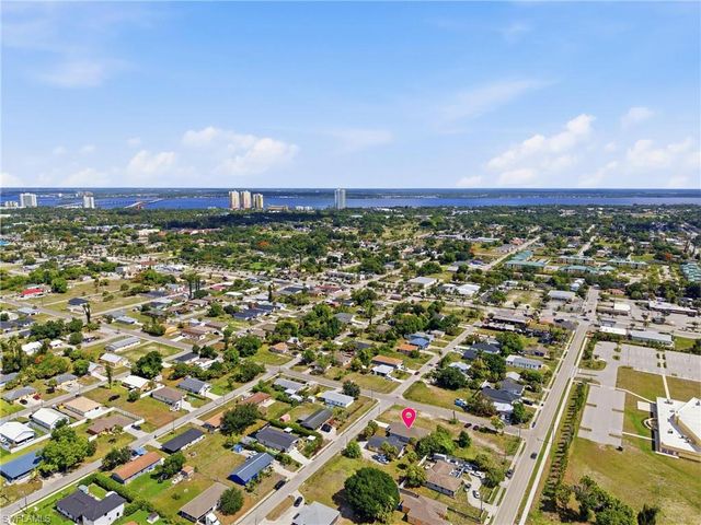 2303 Ben ST S, Fort Myers, FL 33916