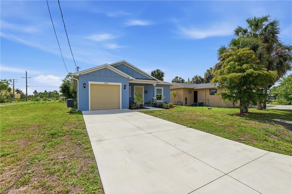 2303 Ben ST S, FORT MYERS, FL 33916 — photo 2