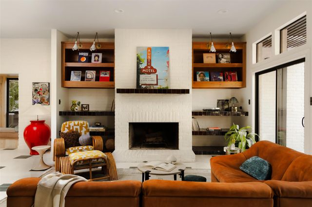 2431 Westlake DR, Austin, TX 78746