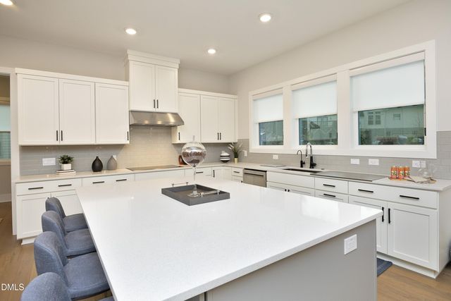 816 Timber Mist Court, Cary, NC 27519