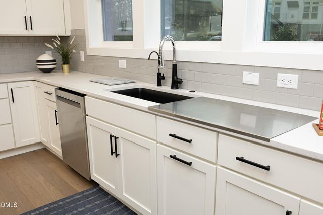 816 Timber Mist Court, Cary, NC 27519