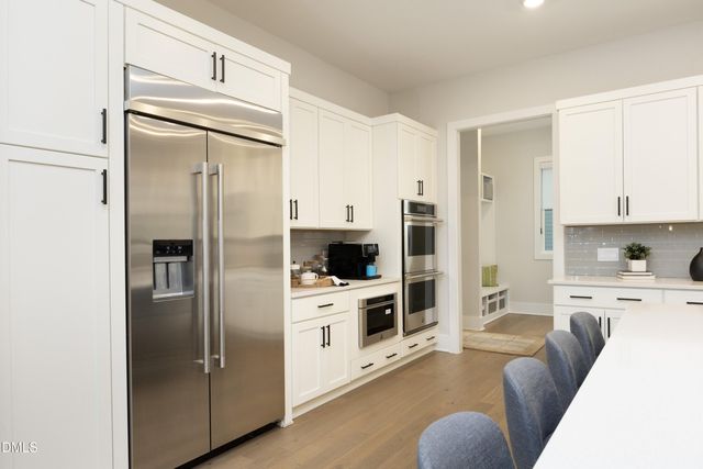 816 Timber Mist Court, Cary, NC 27519