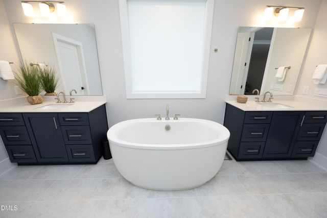 816 Timber Mist Court, Cary, NC 27519