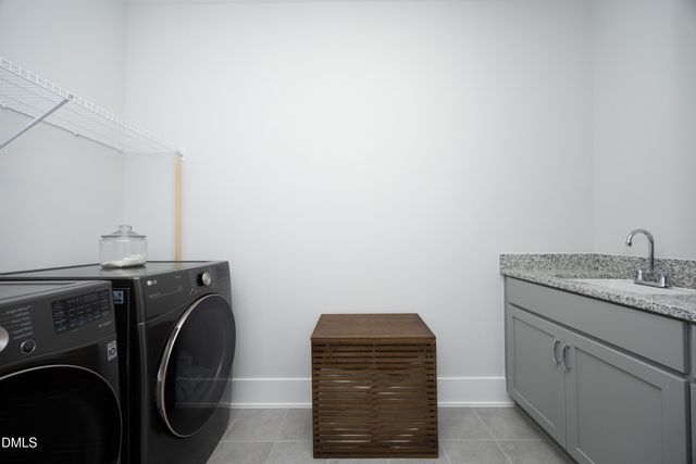 816 Timber Mist Court, Cary, NC 27519