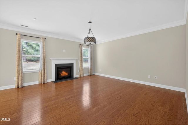 82 Kenilworth Street, Clayton, NC 27527