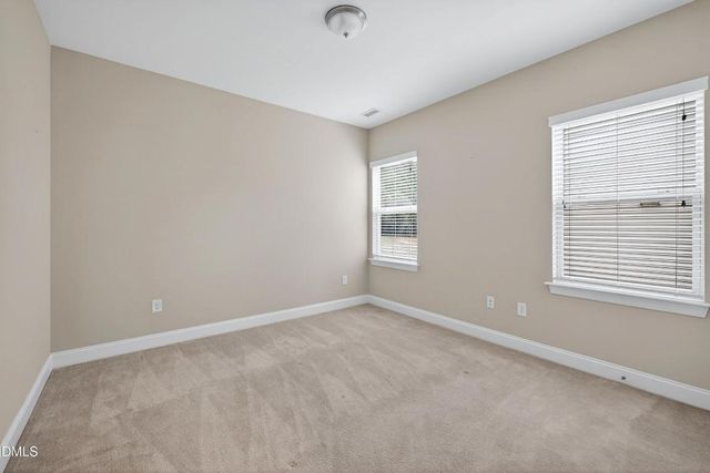 82 Kenilworth Street, Clayton, NC 27527