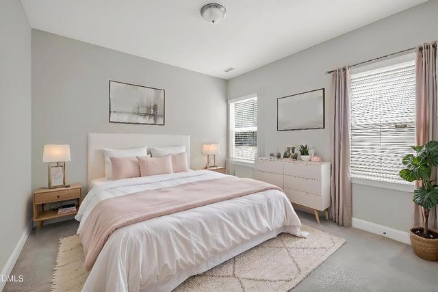 82 Kenilworth Street, Clayton, NC 27527