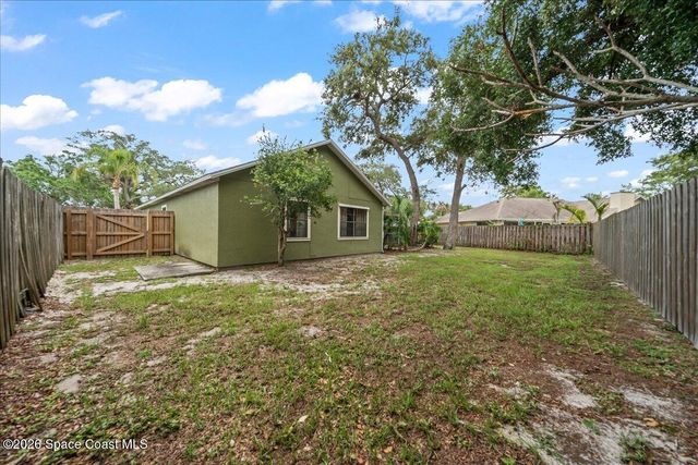 2390 Honeybrook Creek Drive, Melbourne, FL 32935