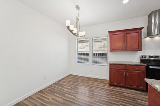 1253 E Jessamine Street, Fort Worth, TX 76104