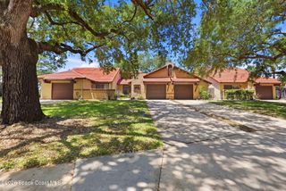 1558 Waldorf Circle NE, Palm Bay, FL 32905