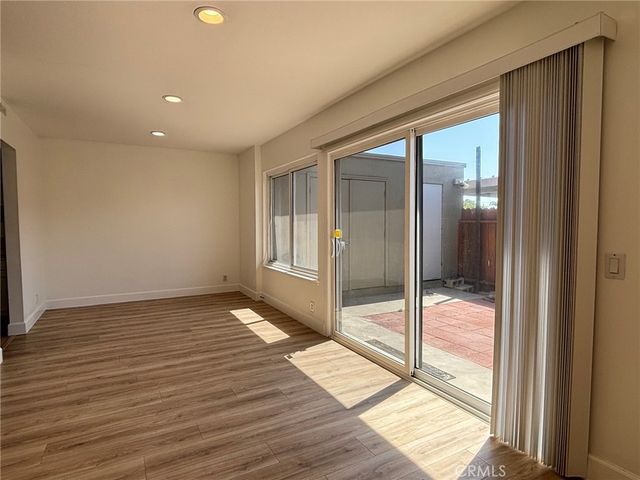 4646 Larwin Avenue, Cypress, CA 90630