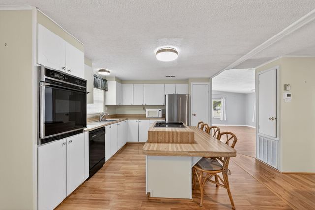 8580 Mary Ann Lane, Port St Lucie, FL 34952